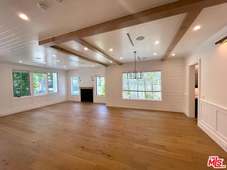 Empty room, Interior, Recessed Lighting, Wooden Beams, Wooden Ceilings, Wood Texture Flooring