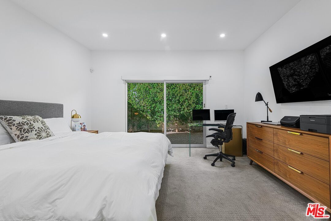 Bedroom, Home Office, Interior, Recessed Lighting