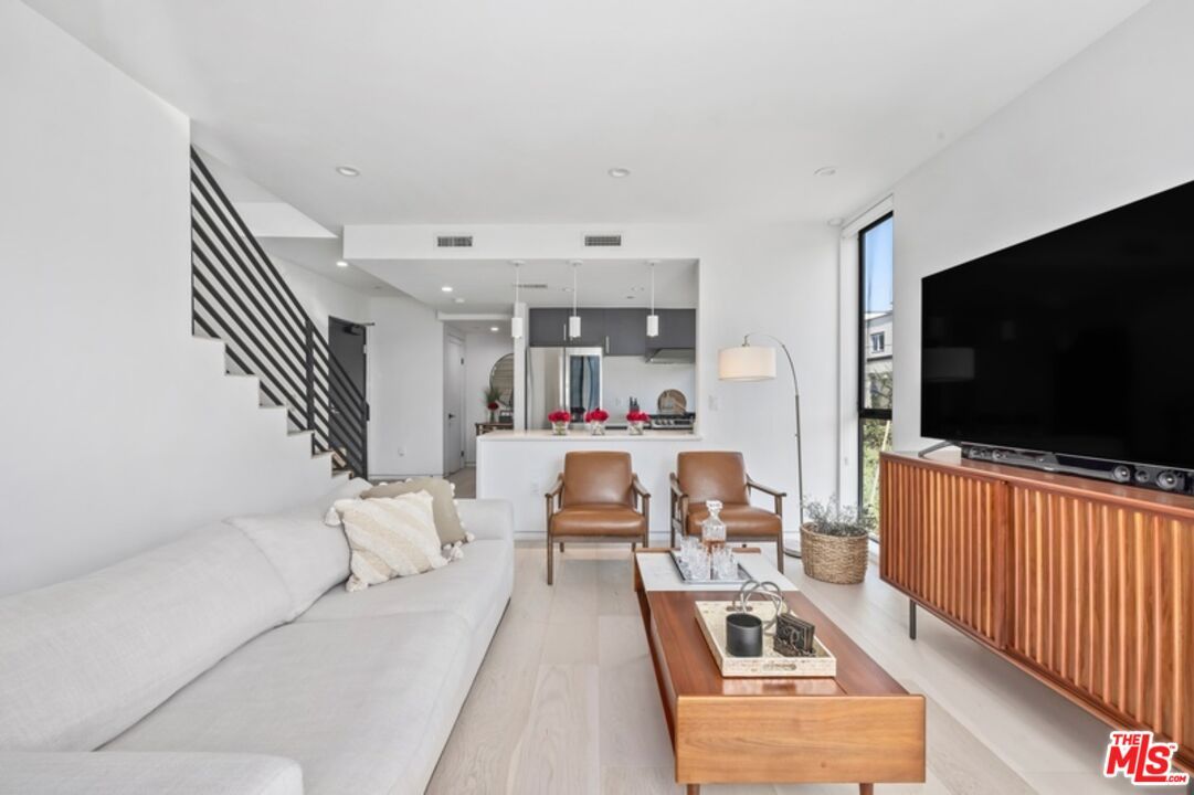 Interior, Kitchen, Living room, Pendant Lights, Recessed Lighting, Stainless Steel Appliances, Wood Texture Flooring