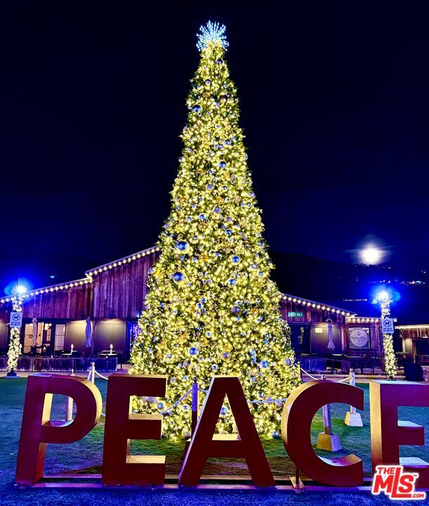 Exterior, Recessed Lighting