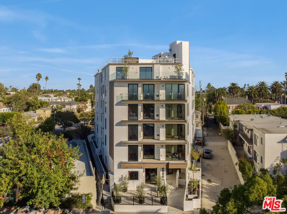 Exterior, Facade, Condo Building