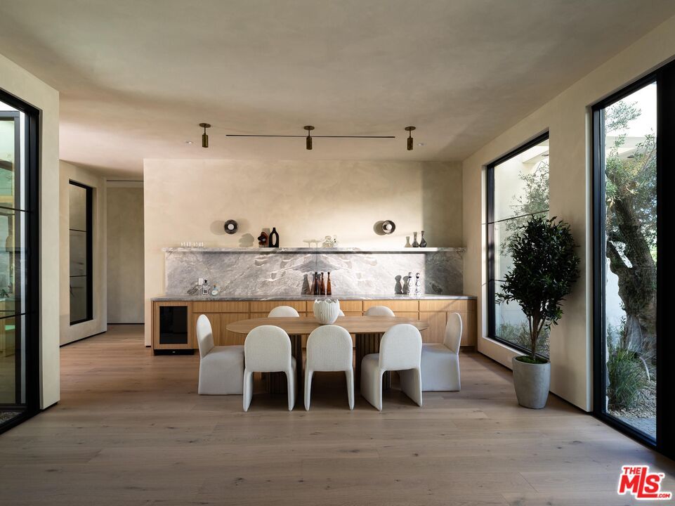 Dining room, Interior, Wood Texture Flooring