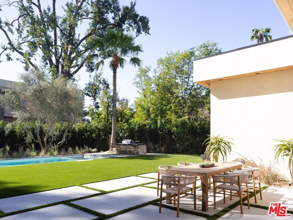 Backyard, Exterior, Pool