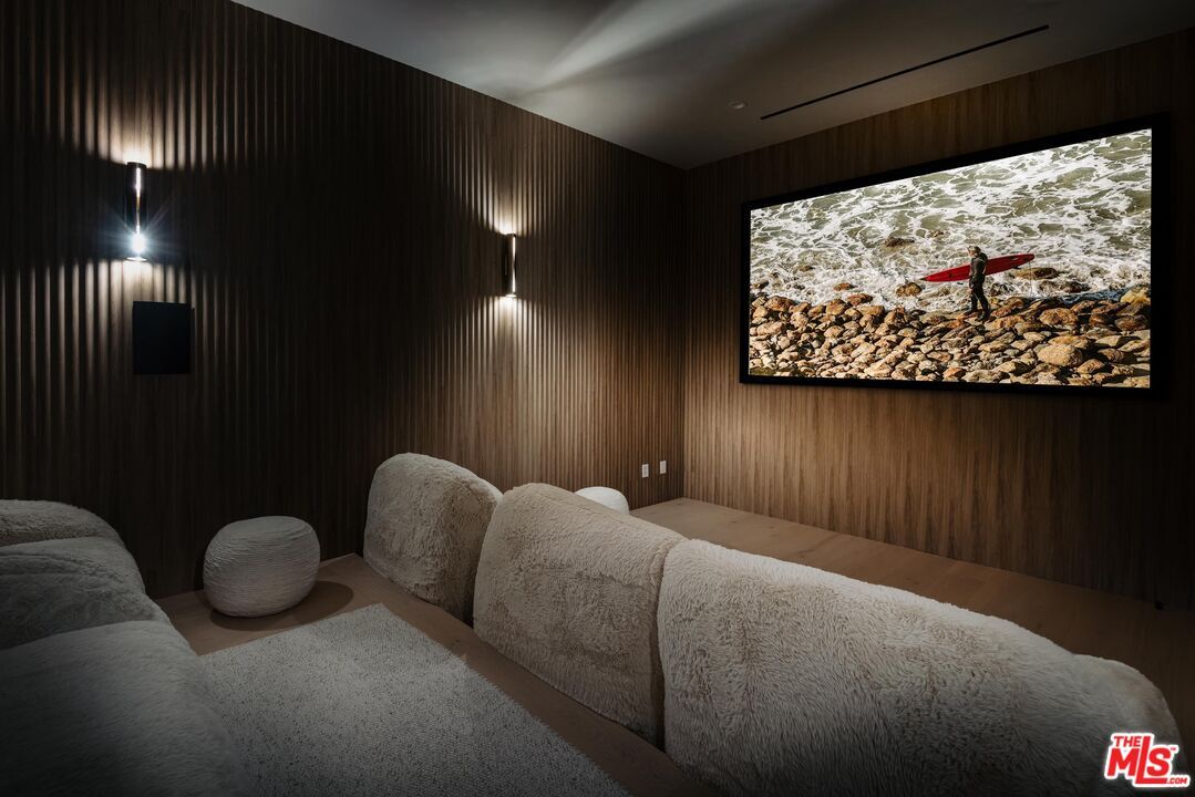 Interior, Projection Screen, Theatre Room