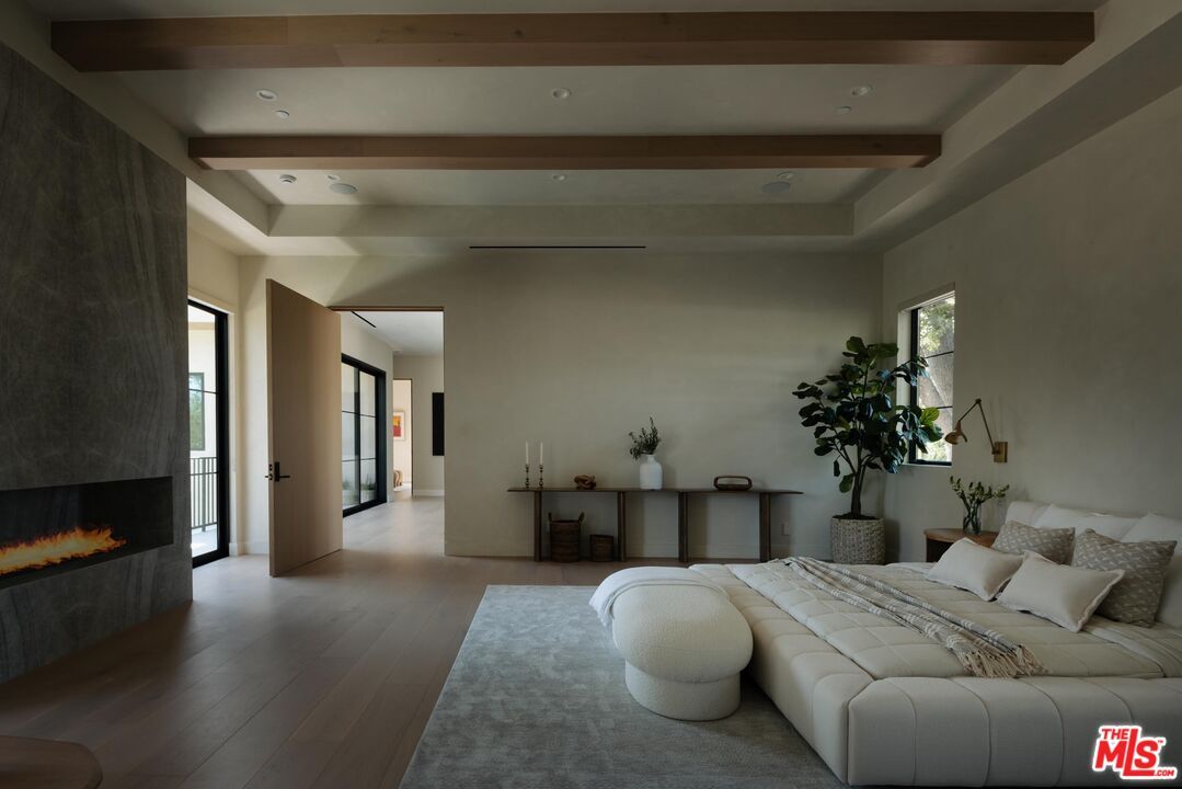 Fireplace, Interior, Living room, Recessed Lighting, Wooden Beams, Wood Texture Flooring