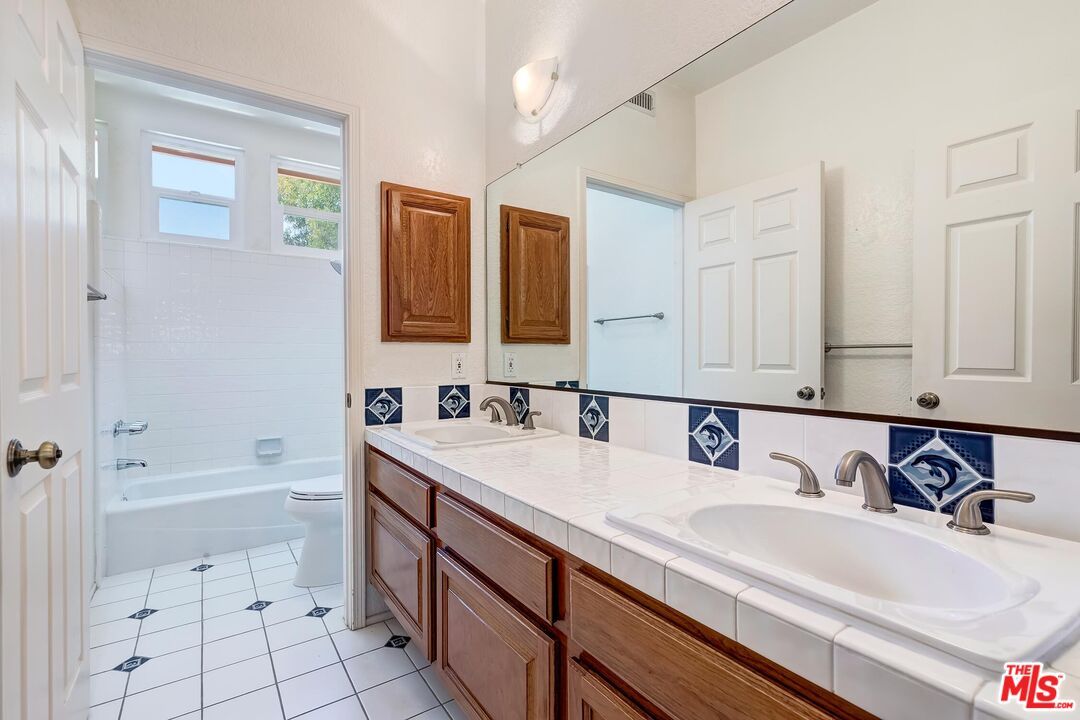 Bathroom, Dual Sink Vanities, Interior, Tile Countertops