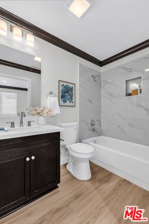 Bathroom, Interior, Marble Walls, Recessed Lighting, Wood Texture Flooring