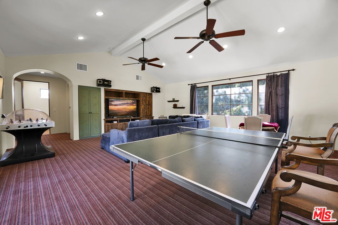 Game Room, Interior, Living room, Recessed Lighting