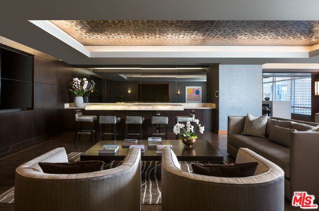 Interior, Living room, Pendant Lights, Wood Texture Flooring