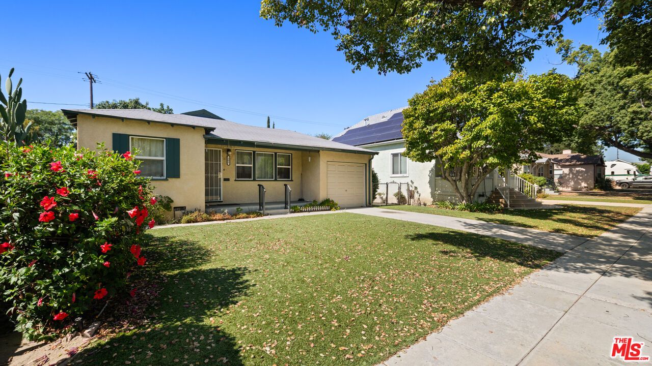 Backyard, Exterior, Solar Panels