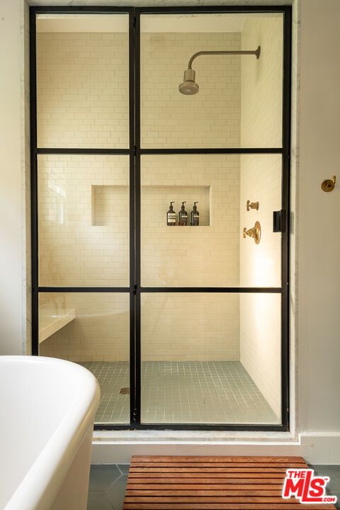 Bathroom, Free Standing Baths, Glass Shower, Interior