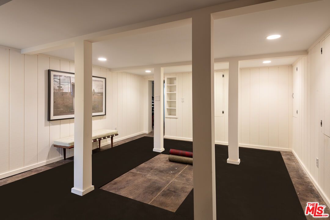 Fitness Equipment, Interior, Recessed Lighting