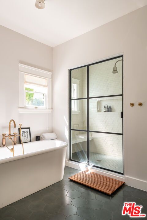 Bathroom, Free Standing Baths, Glass Shower, Interior, Recessed Lighting