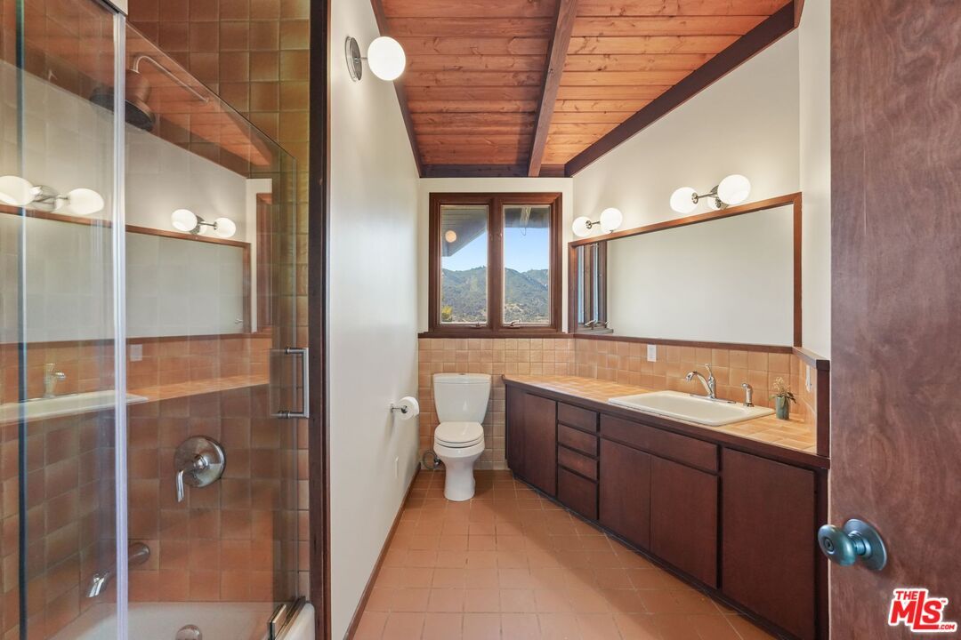 Bathroom, Glass Shower, Interior, Wooden Beams, Wooden Ceilings