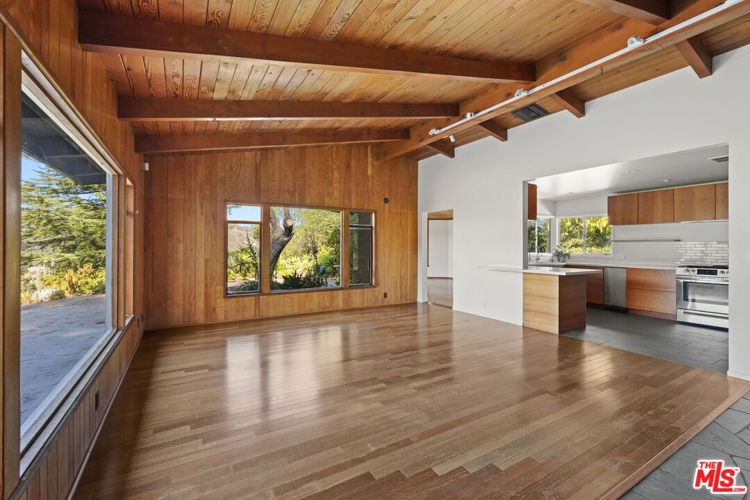 Empty room, Interior, Kitchen, Stainless Steel Appliances, Wooden Beams, Wooden Ceilings, Wood Texture Flooring, Wooden Walls