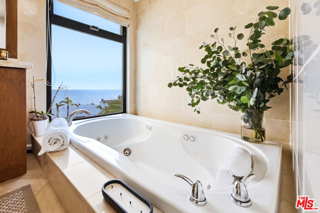 Bathroom, Interior, Water