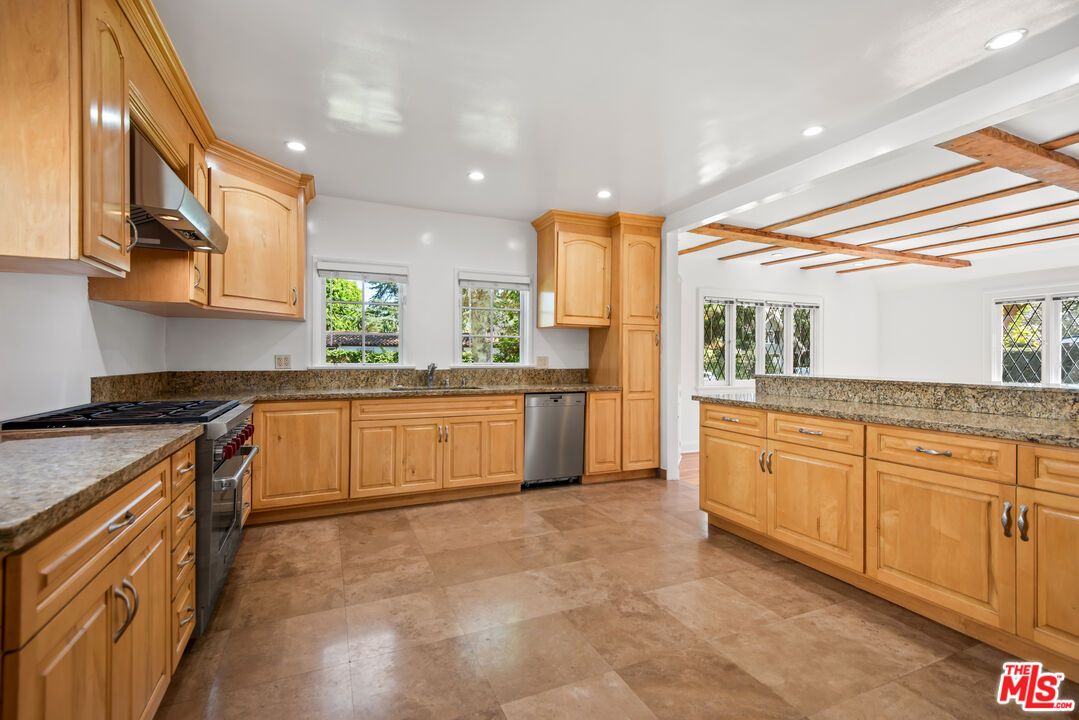 Interior, Kitchen, Recessed Lighting