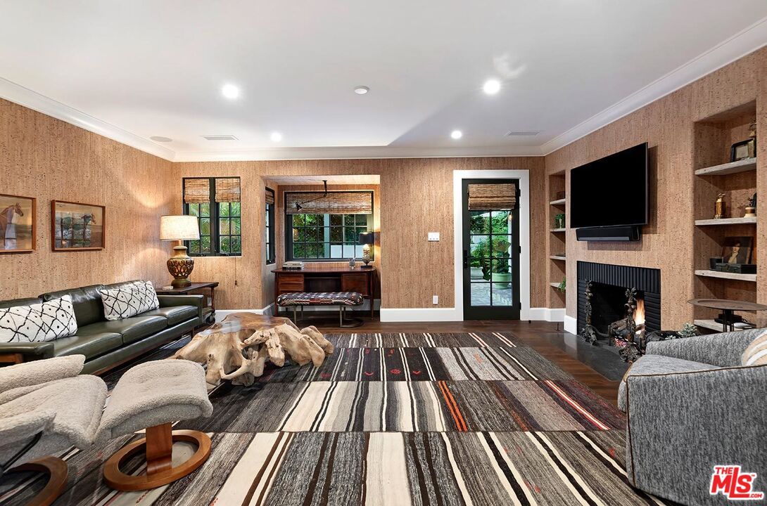 Fireplace, Interior, Living room, Recessed Lighting, Wood Texture Flooring