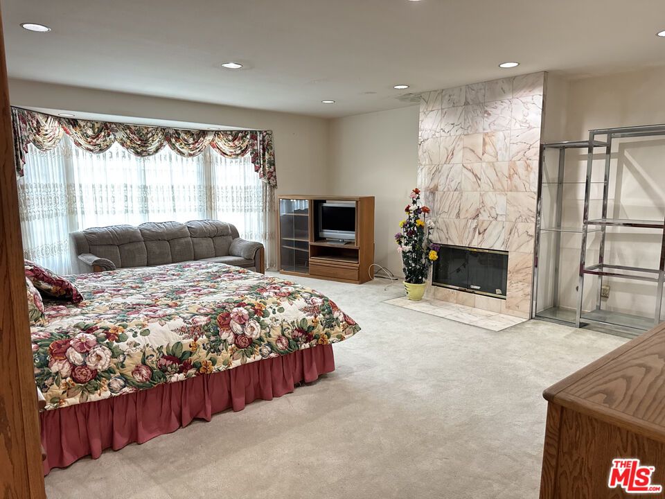 Bedroom, Fireplace, Interior, Marble Walls, Recessed Lighting