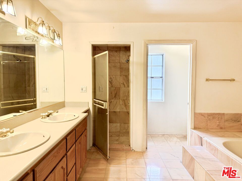 Bathroom, Dual Sink Vanities, Glass Shower, Interior, Marble