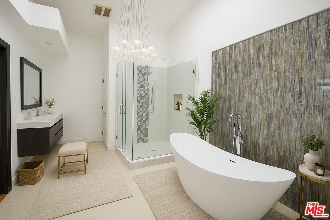 Bathroom, Free Standing Baths, Glass Shower, Interior, Pendant Lights