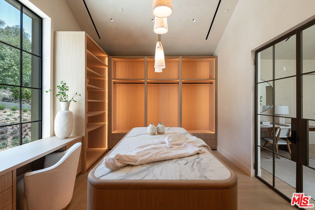 Bedroom, Home Office, Interior, Pendant Lights, Recessed Lighting, Wood Texture Flooring