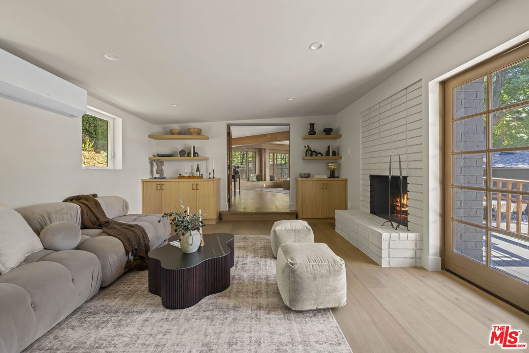 Fireplace, Interior, Living room, Recessed Lighting, Wood Texture Flooring