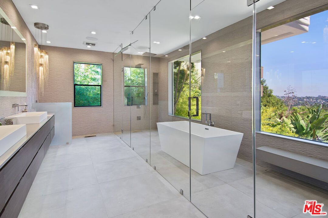 Bathroom, Dual Sink Vanities, Free Standing Baths, Glass Shower, Interior, Recessed Lighting