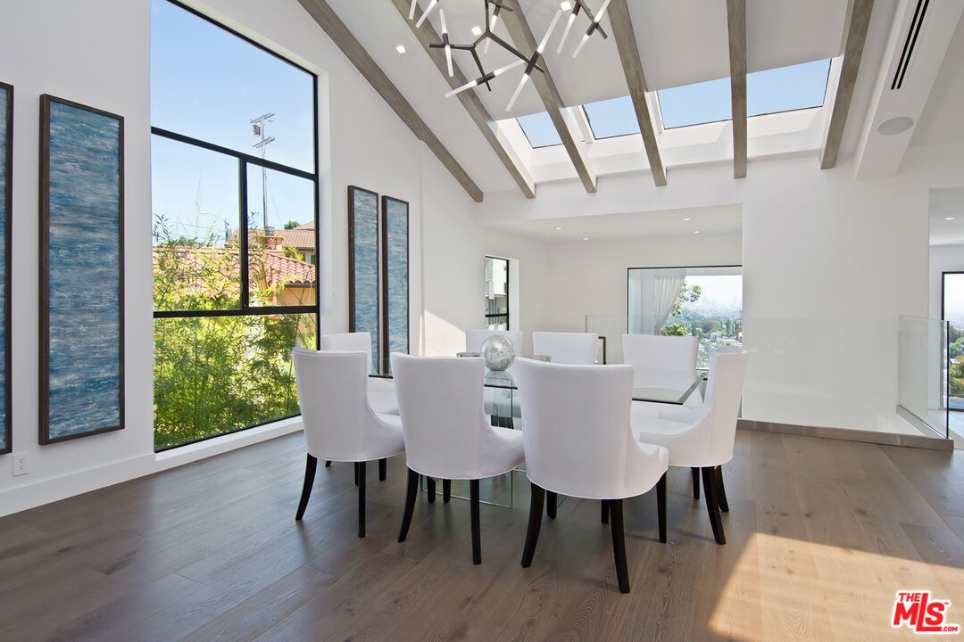 Dining room, Interior, Pendant Lights, Recessed Lighting, Wood Texture Flooring