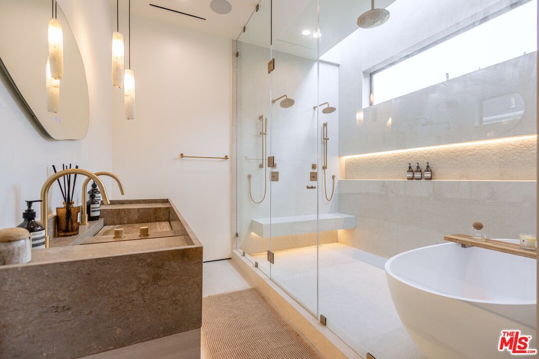 Bathroom, Free Standing Baths, Glass Shower, Interior, Pendant Lights, Recessed Lighting