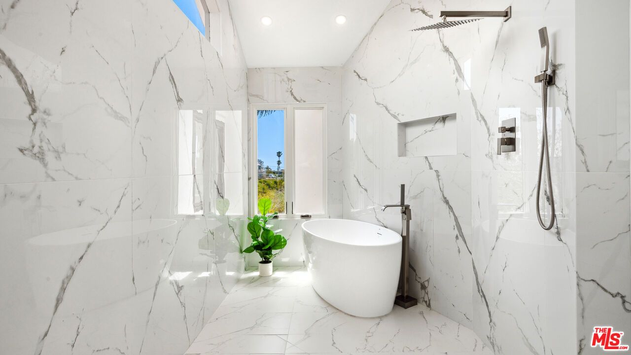Bathroom, Free Standing Baths, Interior, Marble, Marble Walls, Recessed Lighting