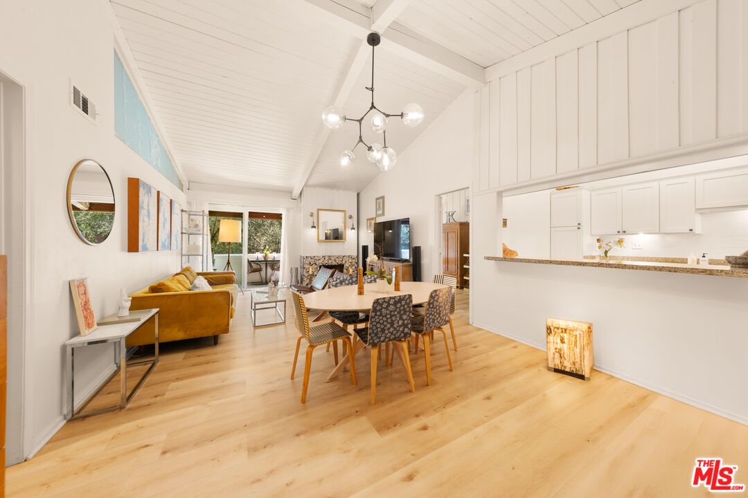 Dining room, Interior, Living room, Pendant Lights, Wood Texture Flooring