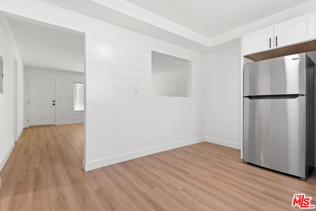 Empty room, Interior, Kitchen, Wood Texture Flooring