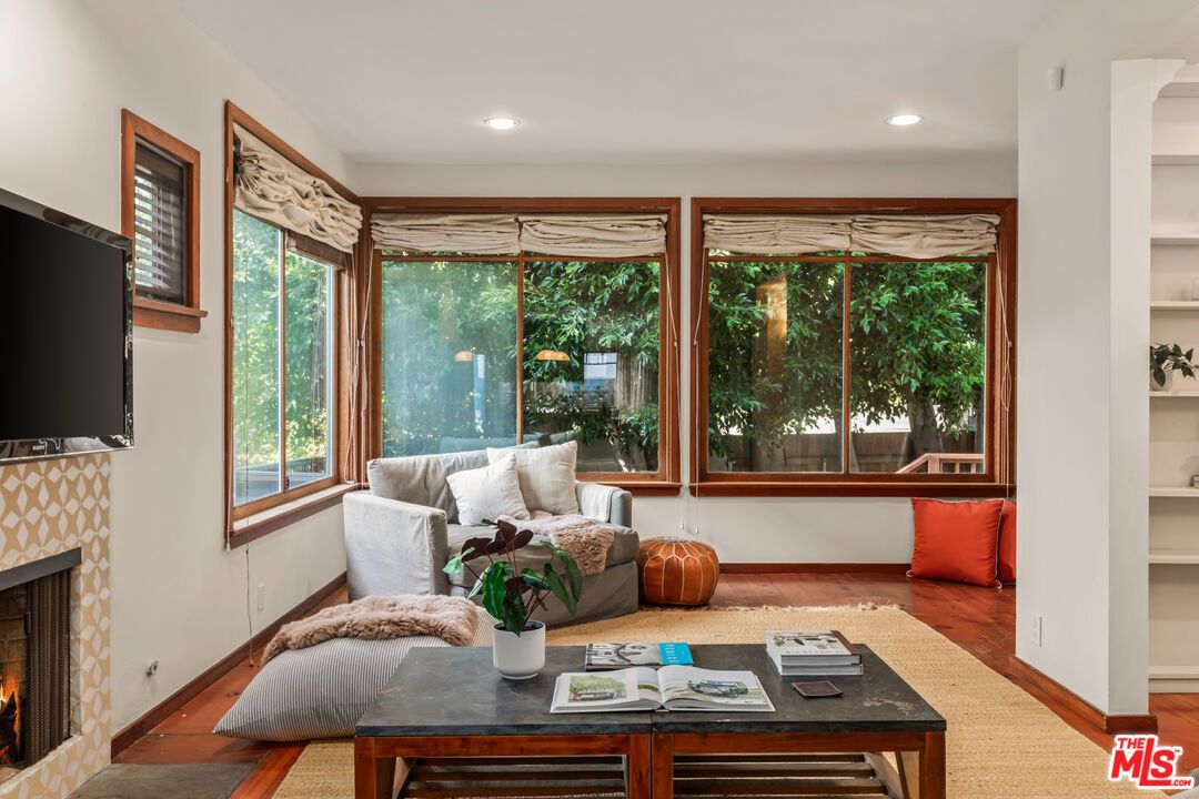 Fireplace, Interior, Living room, Recessed Lighting, Wood Texture Flooring