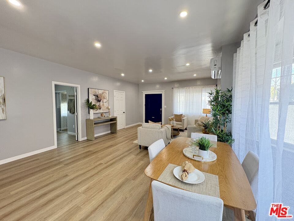 Dining room, Interior, Living room, Recessed Lighting, Wood Texture Flooring