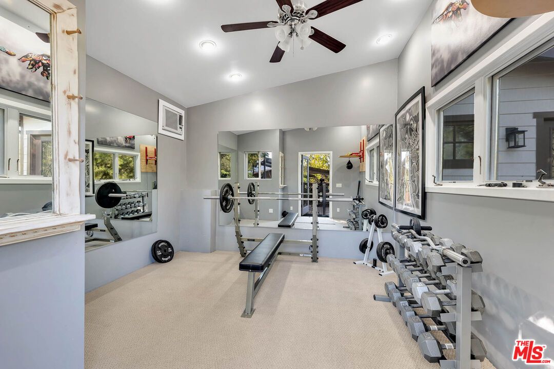 Fitness Equipment, Interior, Recessed Lighting
