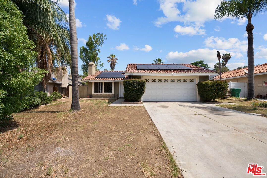 Attached, Exterior, Facade, Solar Panels, Mediterranean