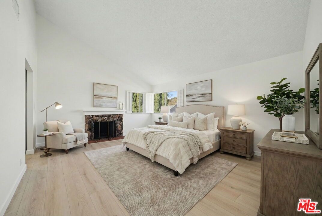 Bedroom, Fireplace, Interior, Wood Texture Flooring