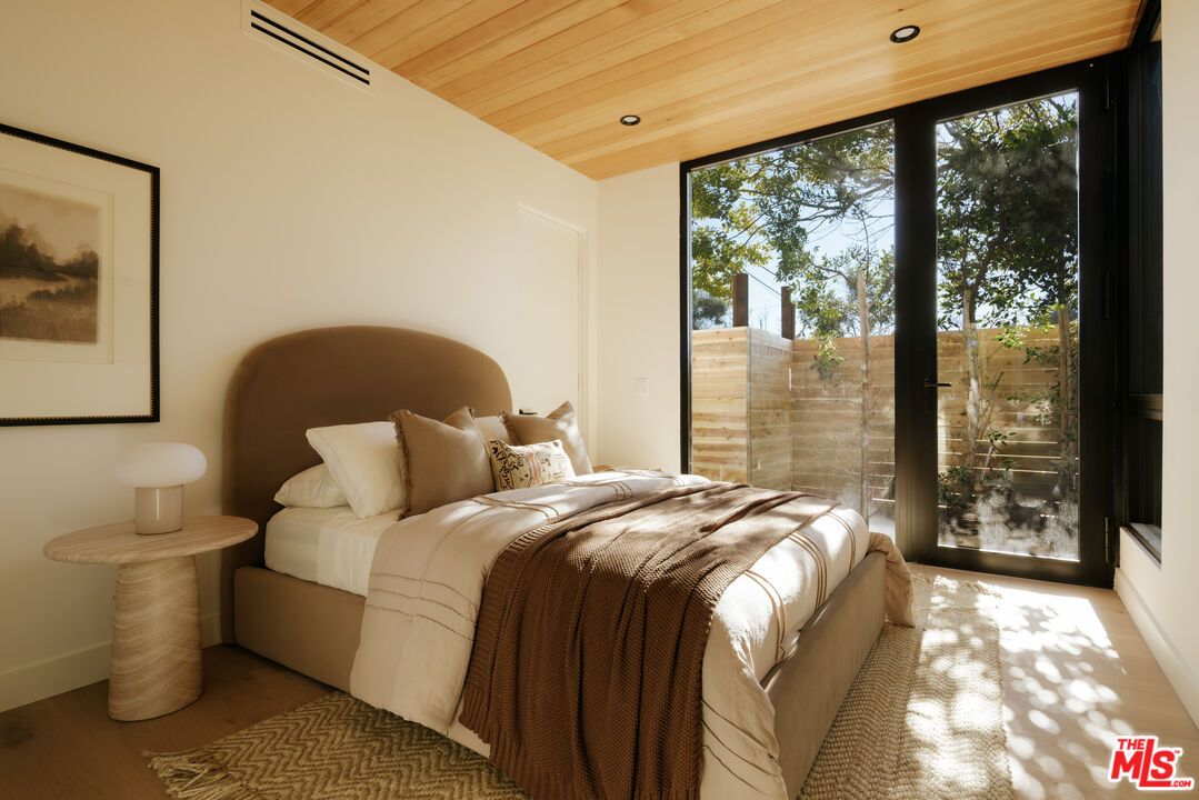 Bedroom, Interior, Recessed Lighting, Wooden Ceilings