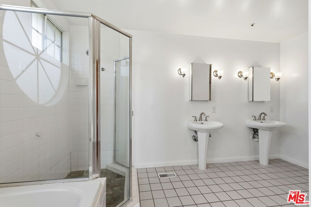 Bathroom, Dual Sink Vanities, Glass Shower, Interior