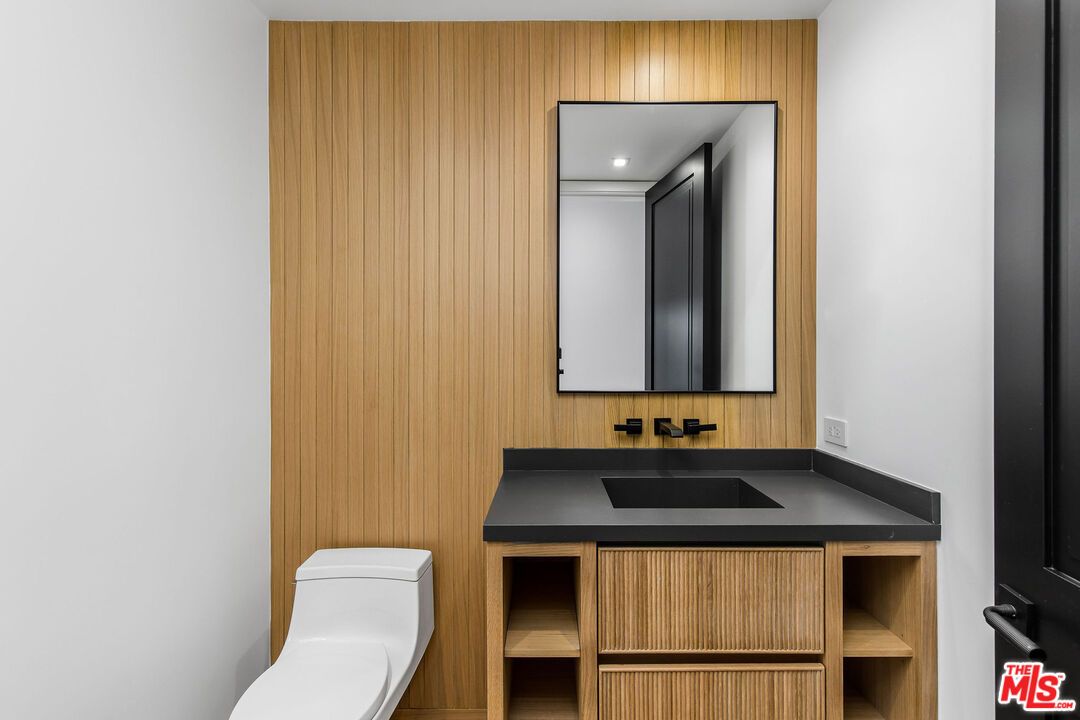 Bathroom, Interior, Recessed Lighting, Wooden Walls