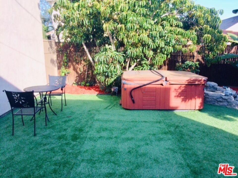 Backyard, Exterior, Hot Tub