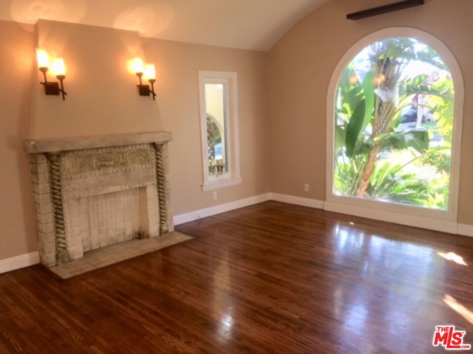 Empty room, Fireplace, Interior, Wood Texture Flooring