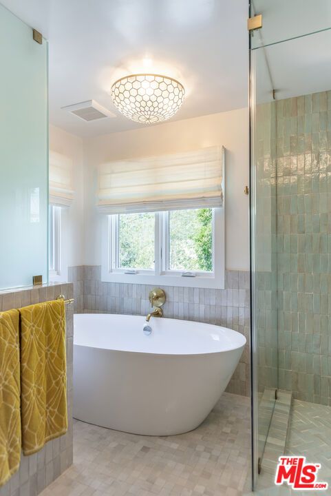 Bathroom, Free Standing Baths, Glass Shower, Interior