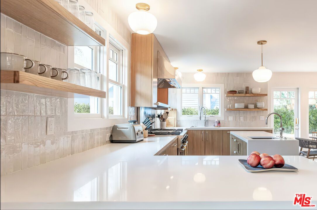 Interior, Kitchen, Pendant Lights
