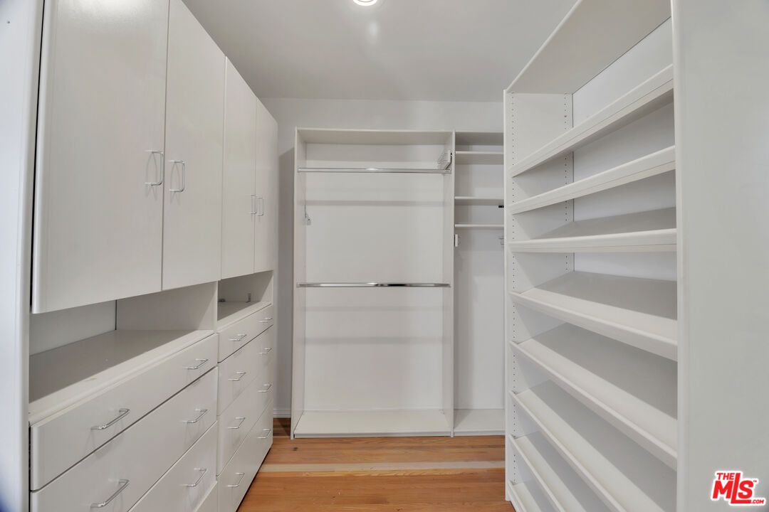 Interior, Recessed Lighting, Walk-in Closets, Wood Texture Flooring