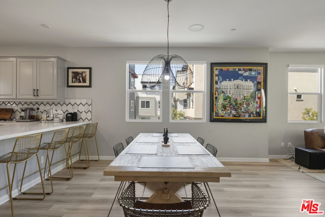 Dining room, Interior, Pendant Lights, Recessed Lighting, Wood Texture Flooring