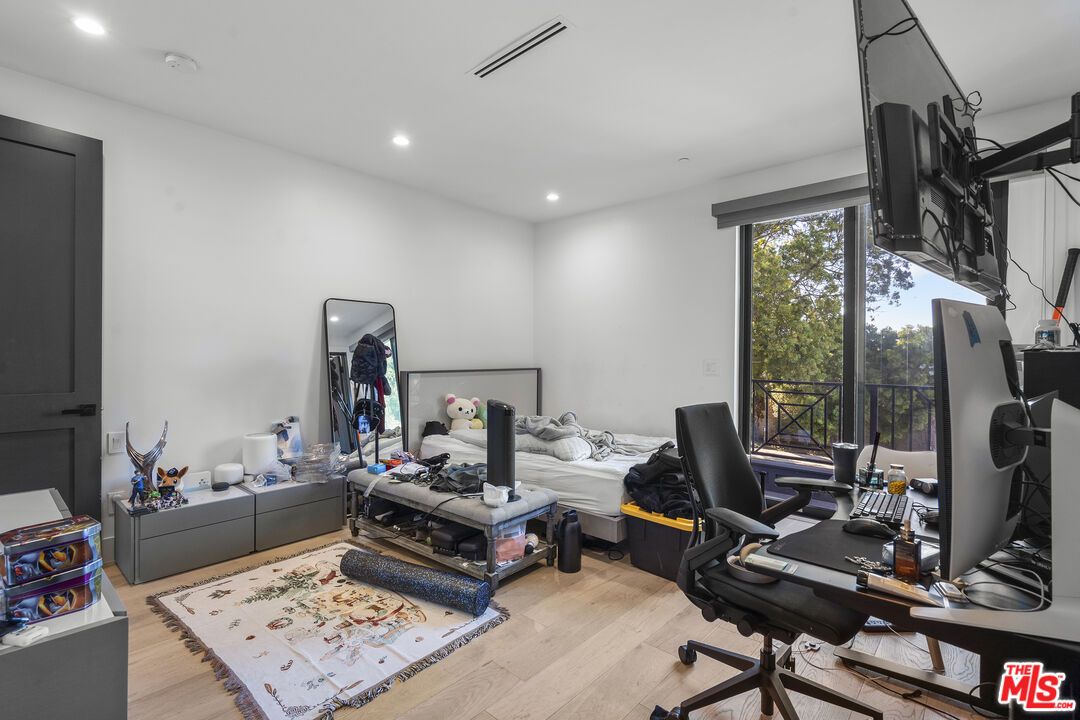 Bedroom, Home Office, Interior, Recessed Lighting, Wood Texture Flooring