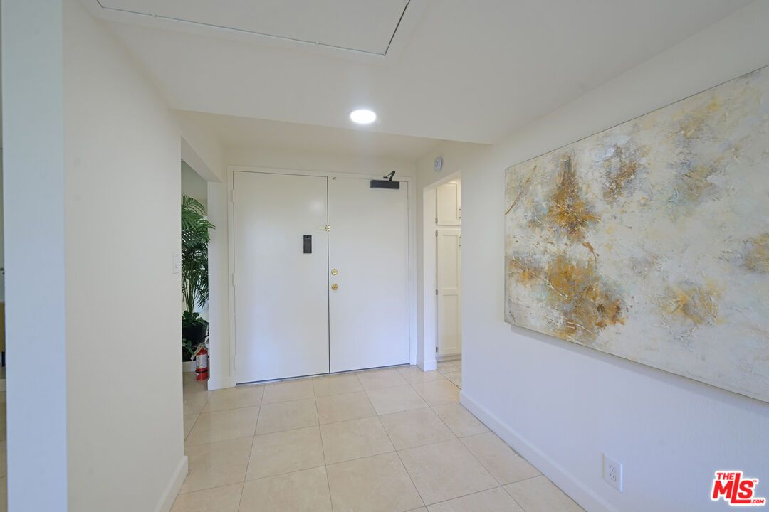 Elevator, Interior, Recessed Lighting