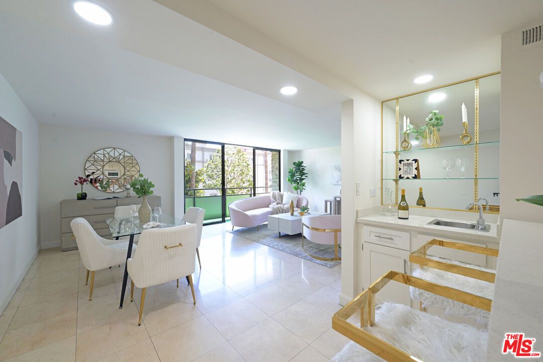 Dining room, Interior, Living room, Recessed Lighting